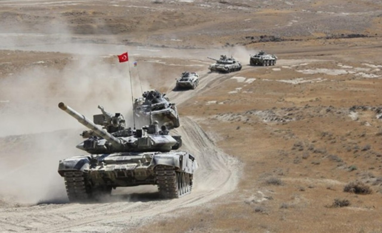 Azerbaycan ile Türkiye arasında tatbikat devam ediyor: MSB'den fotoğraflarla dünyaya gözdağı!