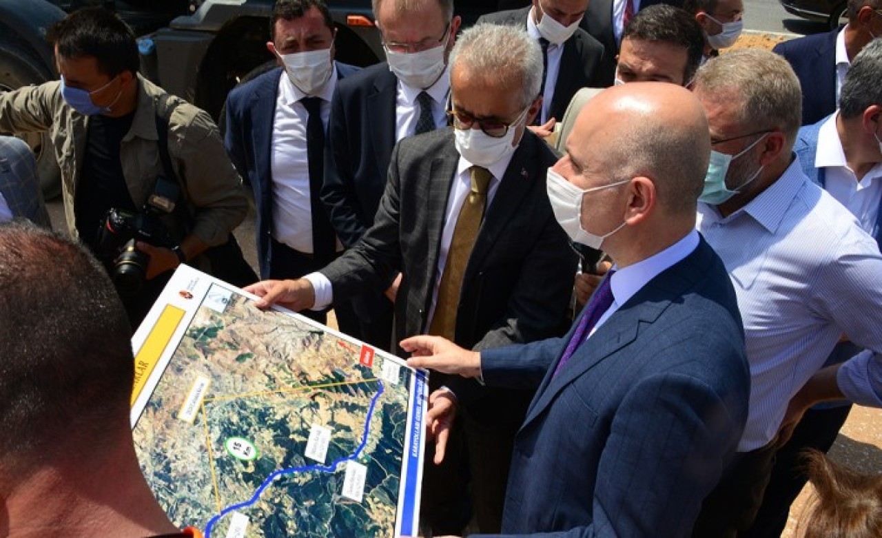 Bakan Karaismailoğlu'ndan flaş açıklamalar