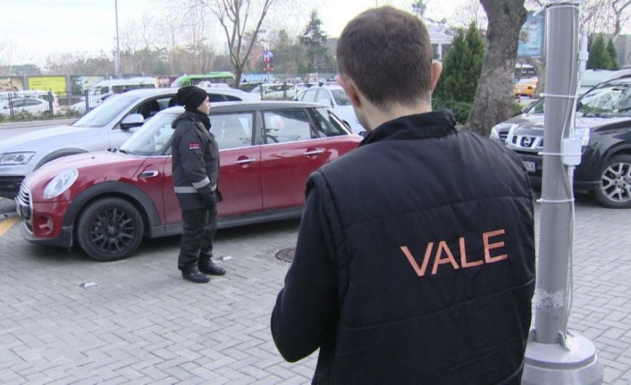 Bakanlık harekete geçti: Vale ve değnekçi sorununu ortadan kaldıracak adım!