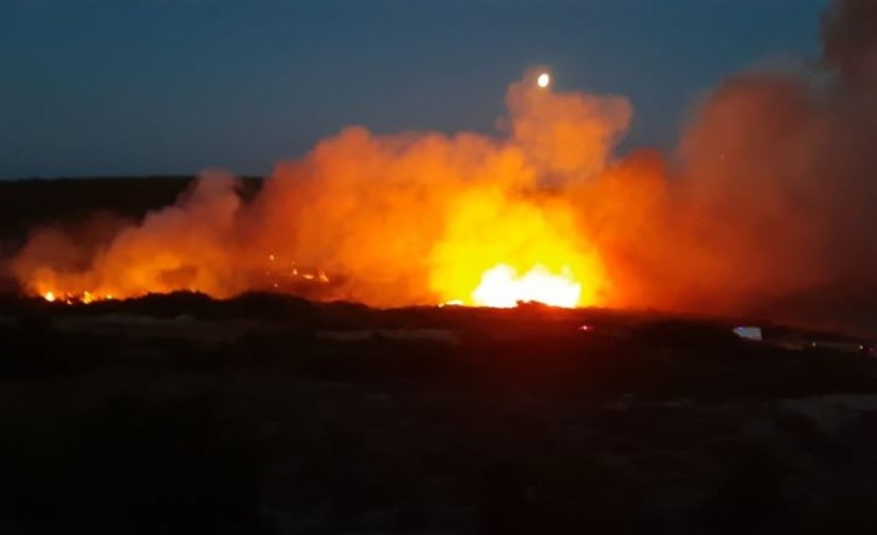 Bozcaada'da yangın: Halk yardıma çağrıldı