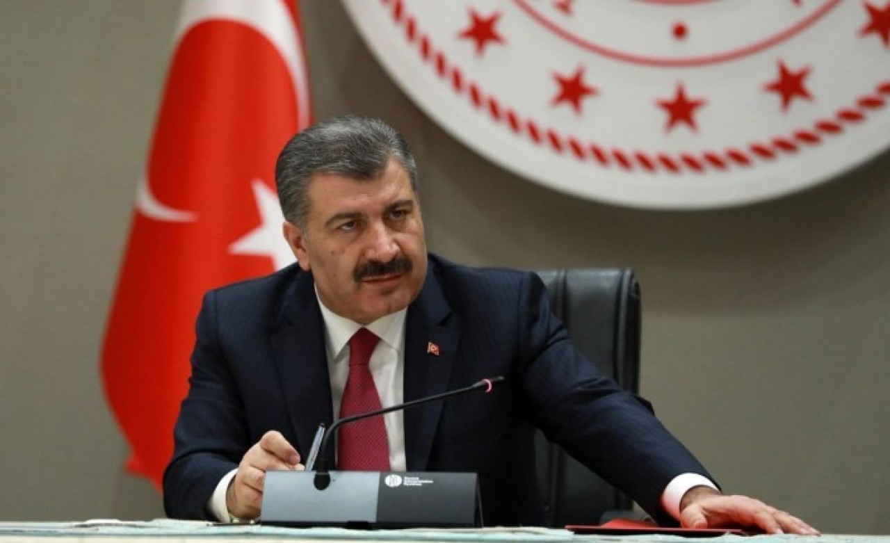 Bu cesareti nereden alıyor? Bakan Koca'yı etiketleyerek hemşireye tecavüz edeceğini açıkça yazdı!