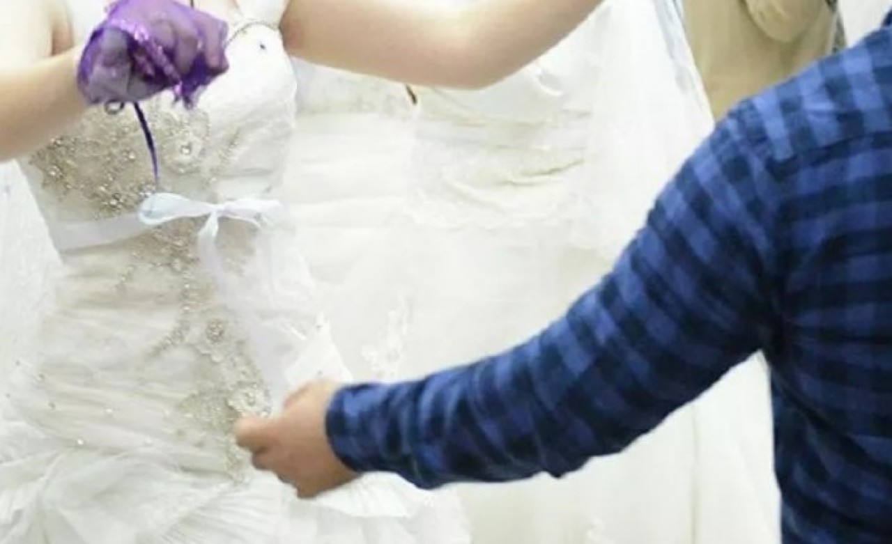 Bursa'da 'Oynamayan korona olsun' anonsu yapan piyanist ile düğün sahibine para cezası