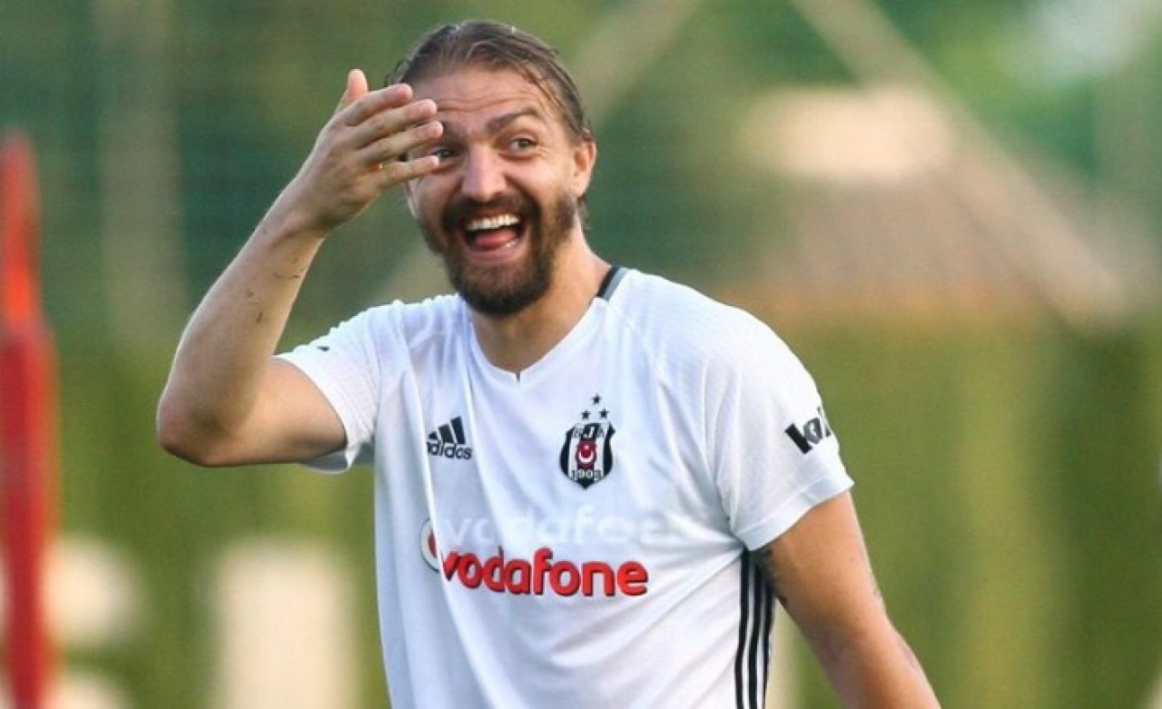 Caner Erkin Fenerbahçe'de