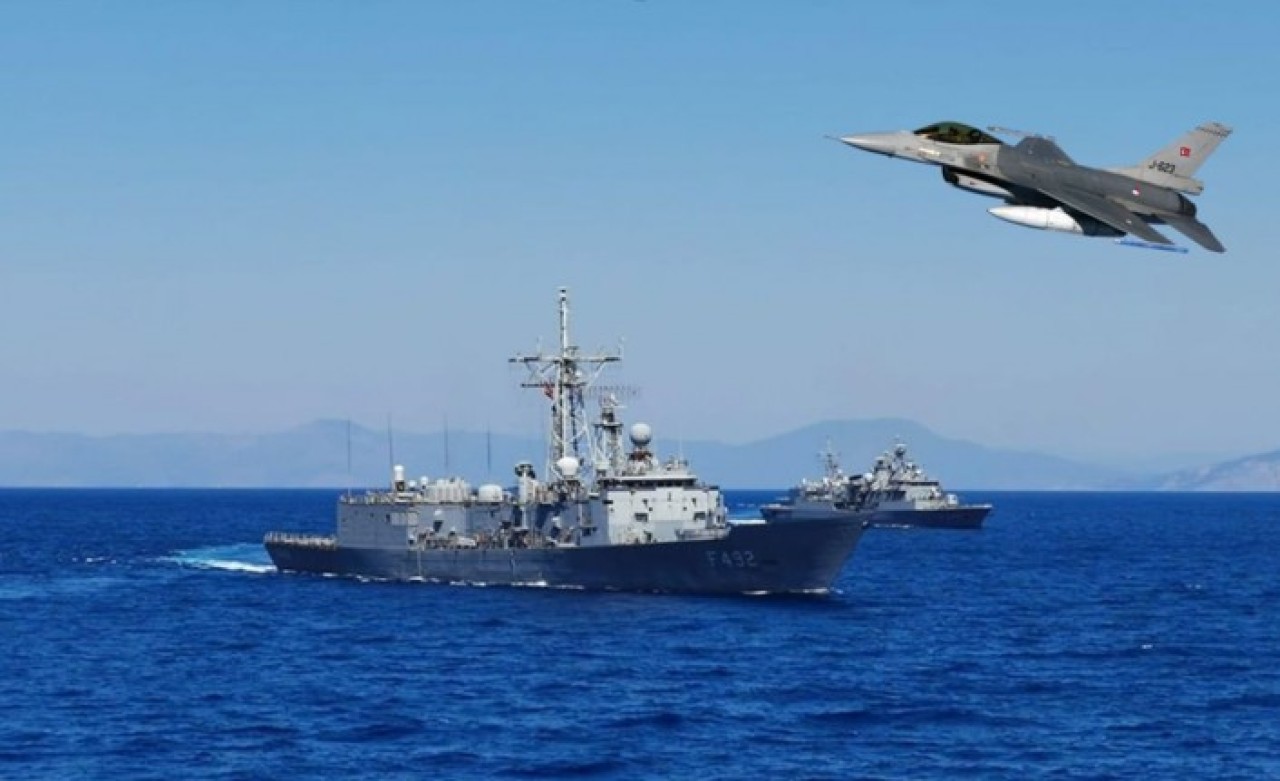 Ege'de sıcak saatler: Jetler havalandı,  savaş gemileri harekete geçti
