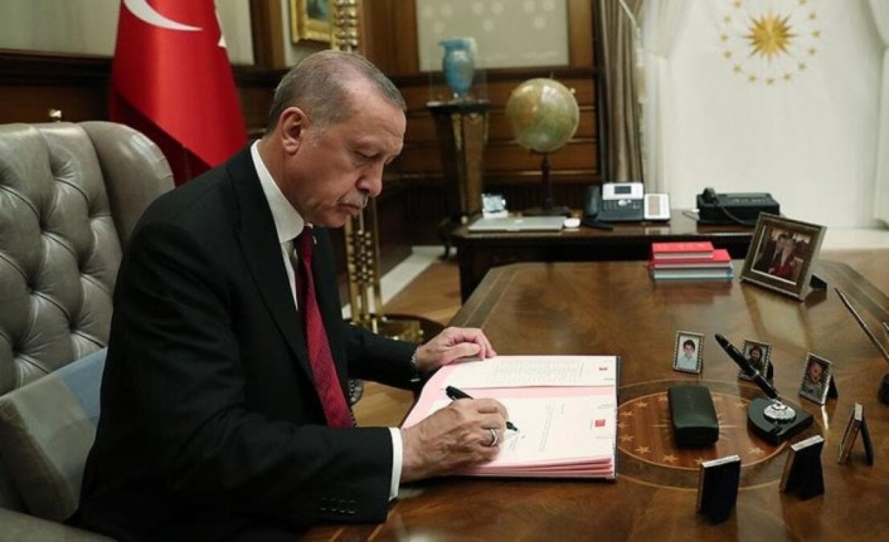 Erdoğan imzaladı: Kamuda yeni çalışma dönemi başlıyor!