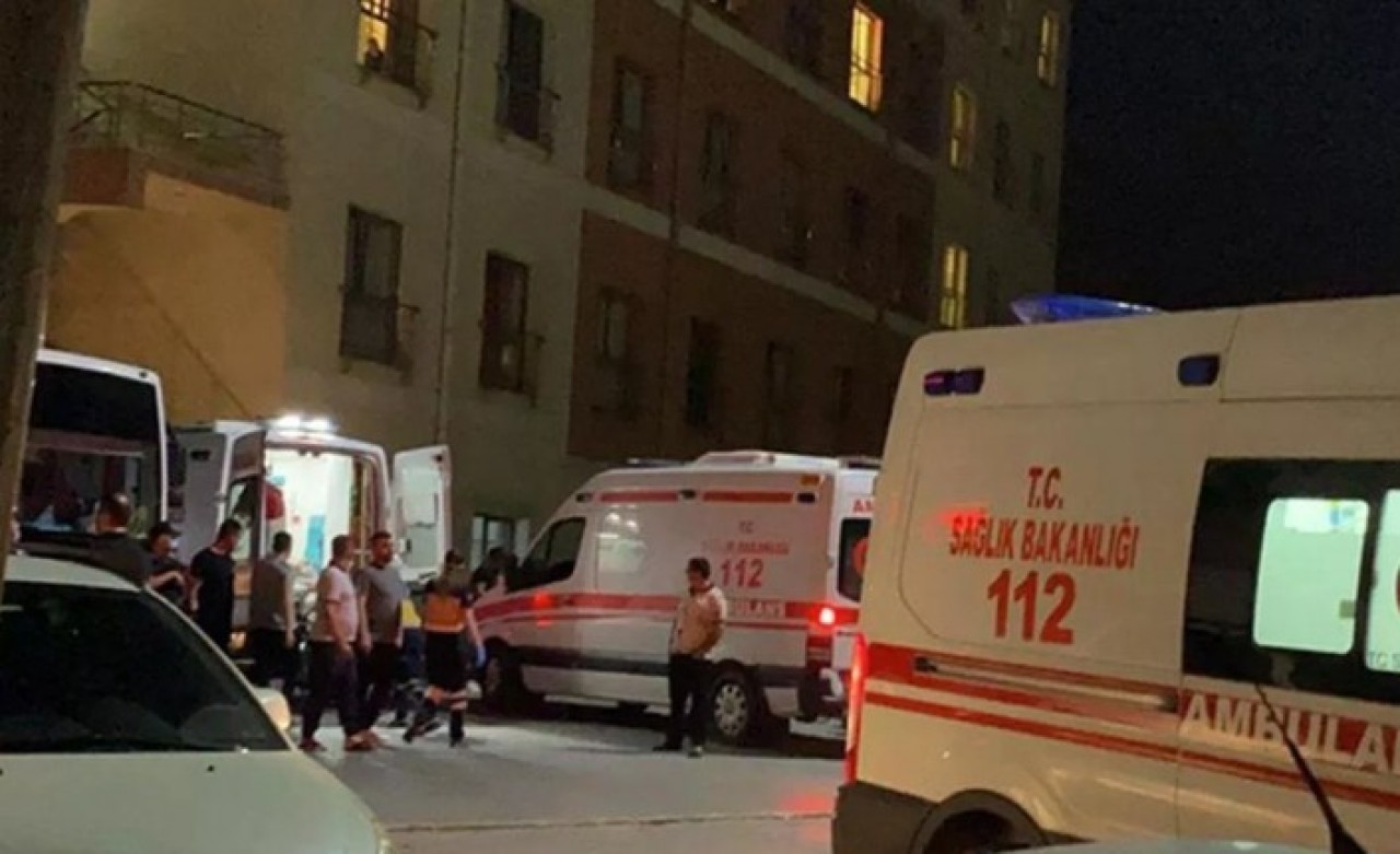 Eski nişanlısının evini basan Serkan Çiftçi,  4 kişiyi vurdu ağabeyi de olay yerine gelirken 2 kişiyi öldürdü