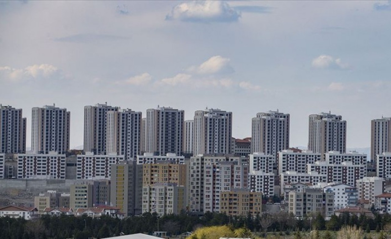 Ev sahibi olmak isteyenlere büyük müjde: Yüzde 50 daha ucuza satılacak