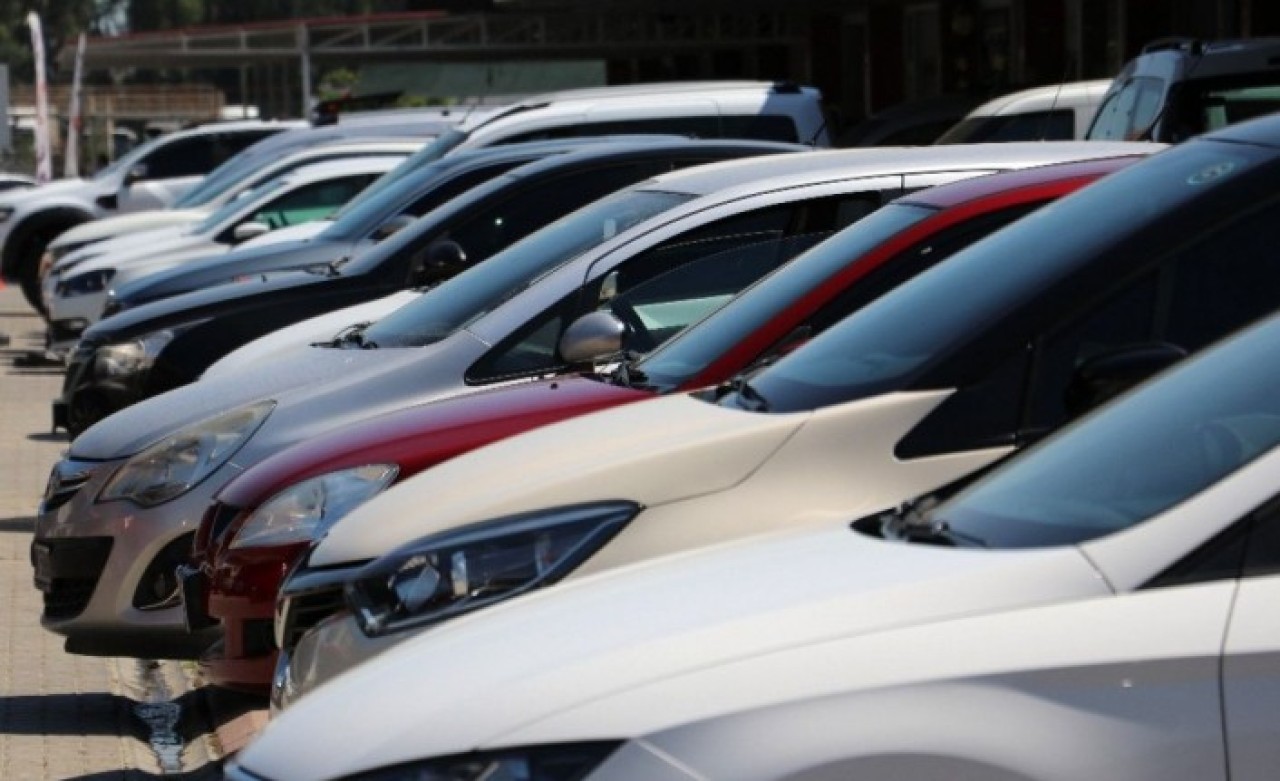 Firmalar tek tek açıklamaya başladı: İşte merakla beklenen sıfır otomobil fiyatları