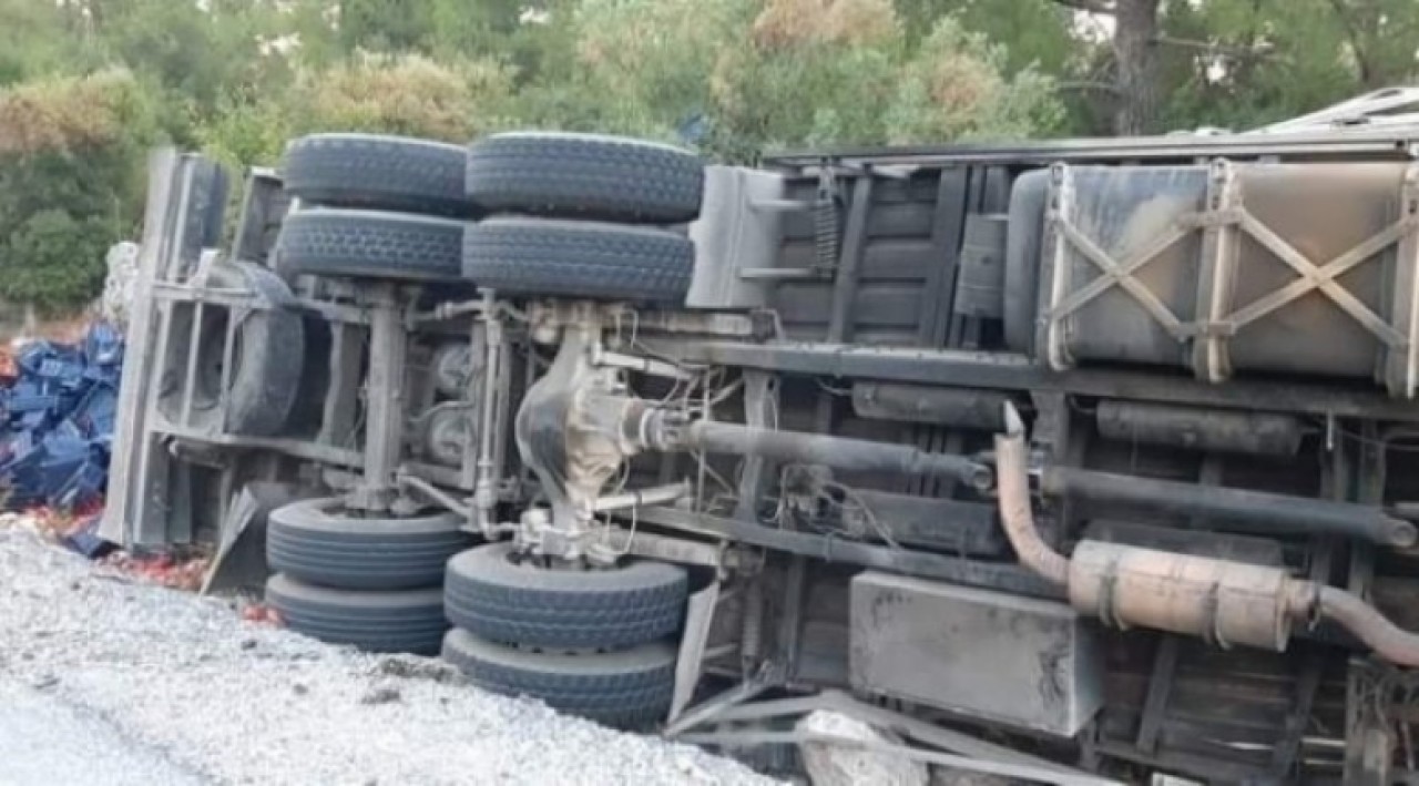 Freni patlayan kamyondan atladı: Zafer Coşkun öldü