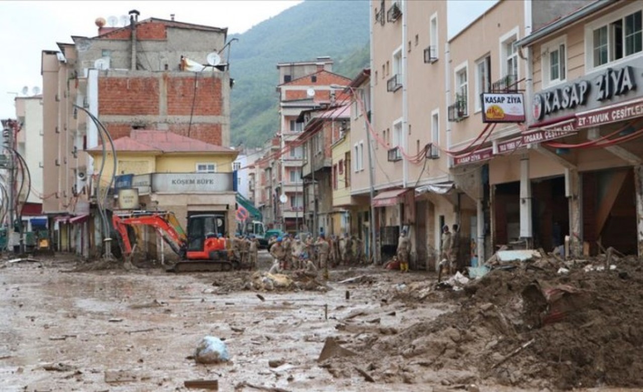 Giresun'da selde kaybolan Kemal Akar'ın cansız bedenine ulaşıldı