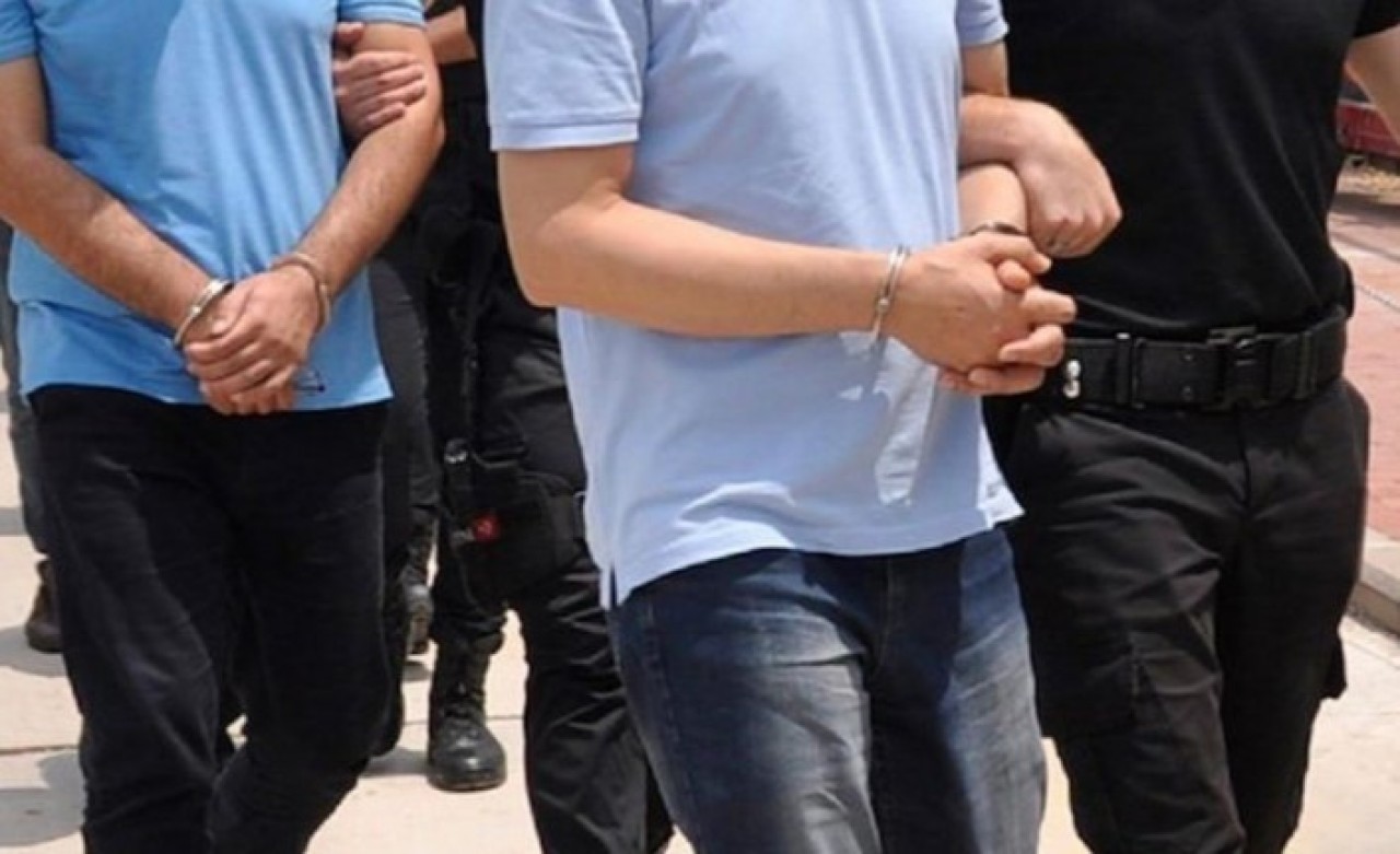 İstanbul merkezli 12 ilde eş zamanlı operasyon! Çok sayıda gözaltı var