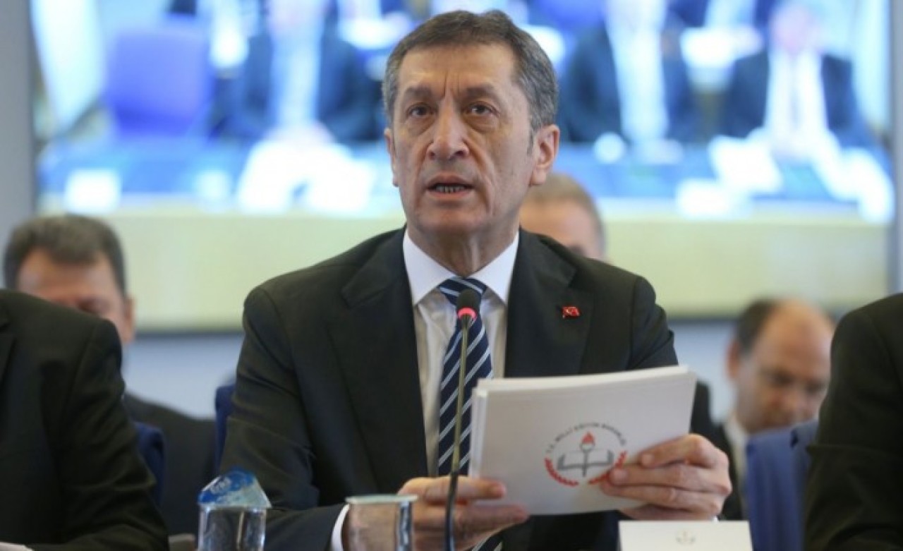Milli Eğitim Bakanı Ziya Selçuk’tan öğretmenleri ayağa kaldıracak maaş açıklaması!