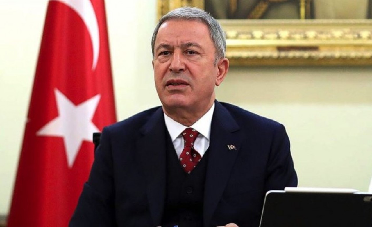 Milli Savunma Bakanı Hulusi Akar'dan flaş açıklama: Ey Fransa,  kabadayılık dönemi bitti,  özür dile!