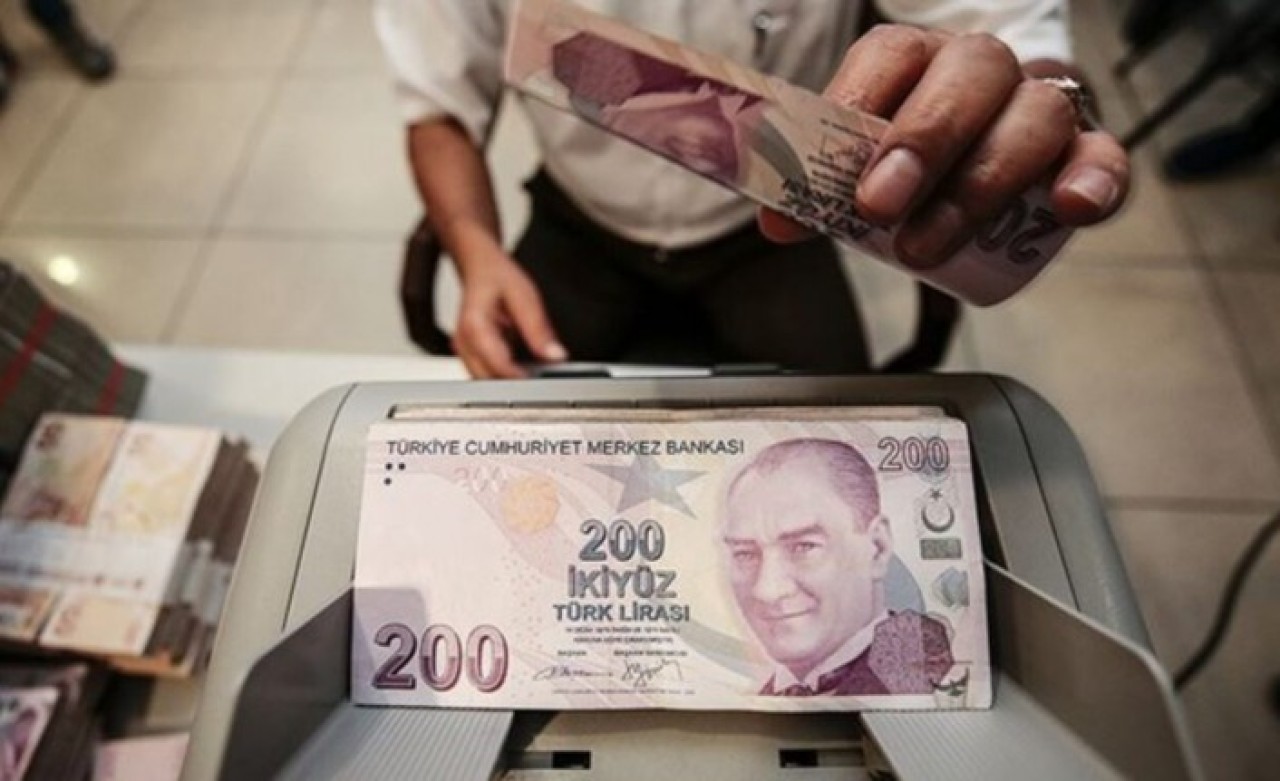 Otomobil alacaklar dikkat: Kamu bankalarından flaş kredi açıklaması!