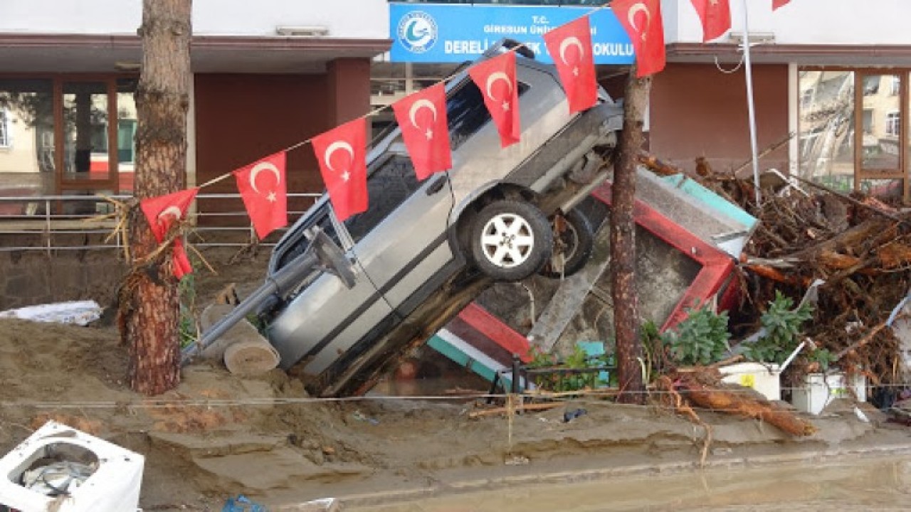 Selde hayatlarını kaybedenlerden 4'ünün kimliği belli oldu: Onur Kıran,  Ali Aydın,  Akif Abidinoğlu,  Yasemin Özdemir