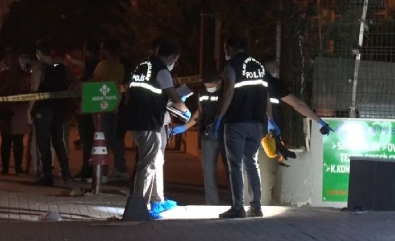 Suriyelilerin silahlı kavgasında Türk öldü