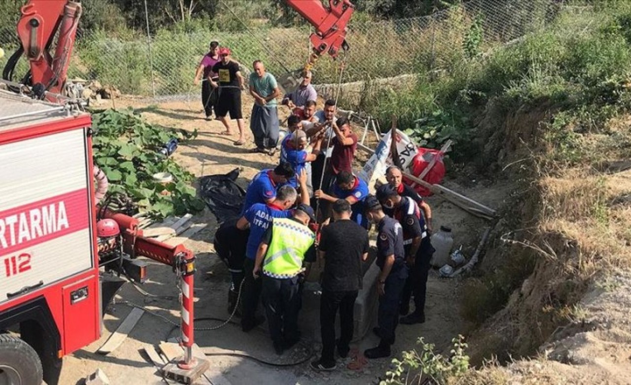 Suyu kuyusuna düşen Haluk Karahan ile onu kurtarmak isteyen eşi,  oğlu,  kardeşi öldü