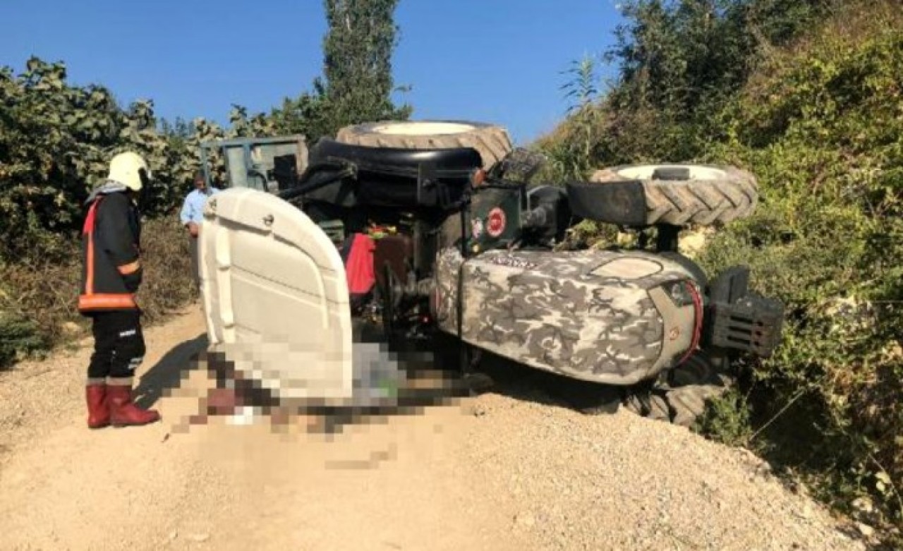 Traktörün altında kalan Mehmet Başlı ve eşi Müşerref Başlı öldü