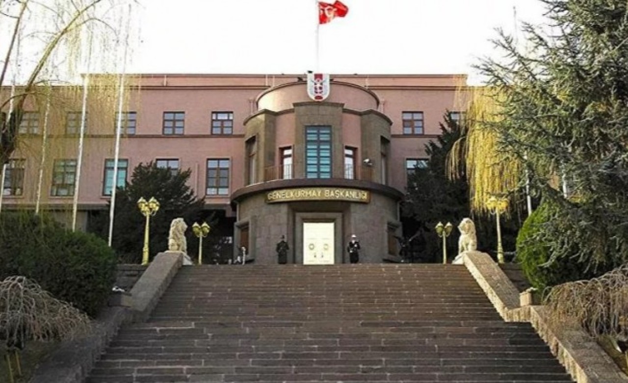 TSK'da 600 albay emekliye sevk edildi