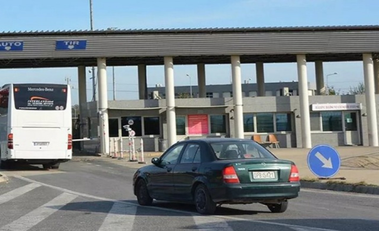 Yunanistan Kipi Sınır Kapısı'nı kapatma uygulamasını uzattı