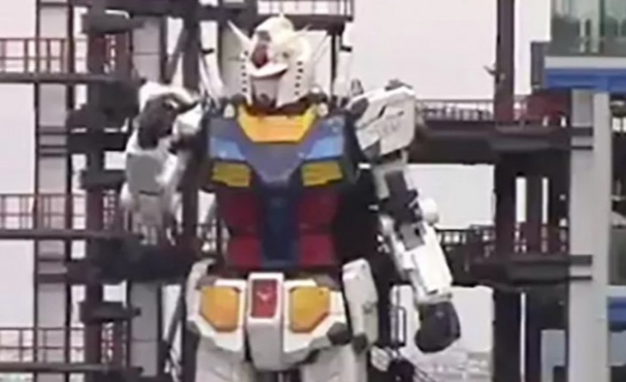 25 ton ağırlığındaki Gundam robotu hayata adım attı