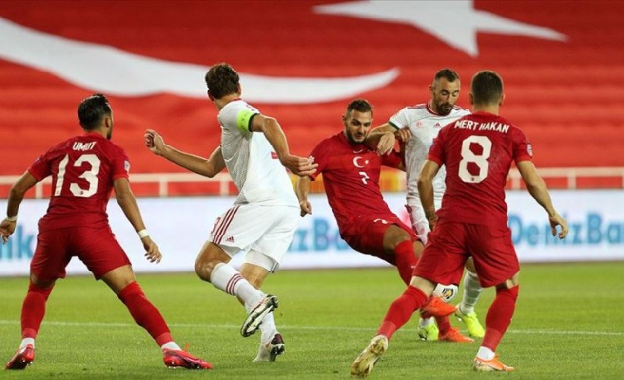 A Milli Takımımız,  Macaristan'a yenildi