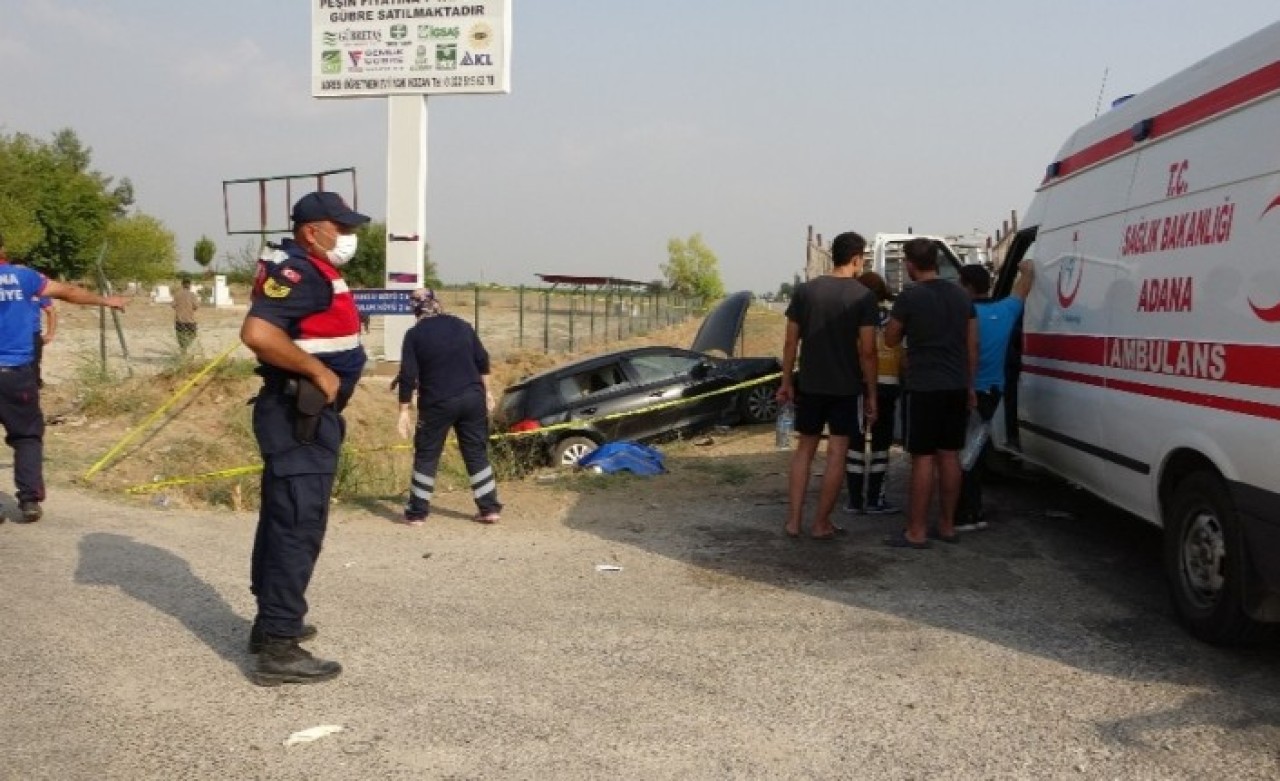 Adana Kozan'da feci kaza: Ömer Öztürk ve eşi Emine Öztürk öldü,  4 kişi yaralı