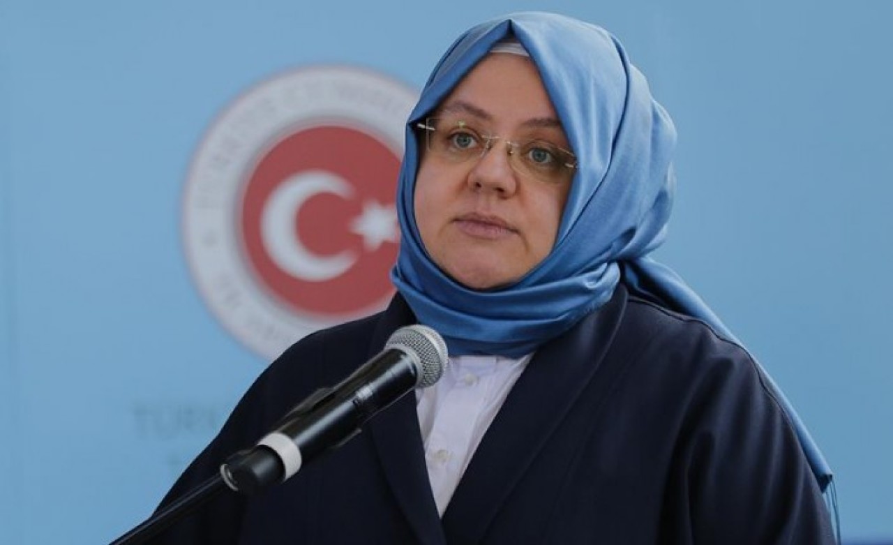 Bakan Selçuk müjdeyi verdi: "Hesaplara yatırmaya başladık"