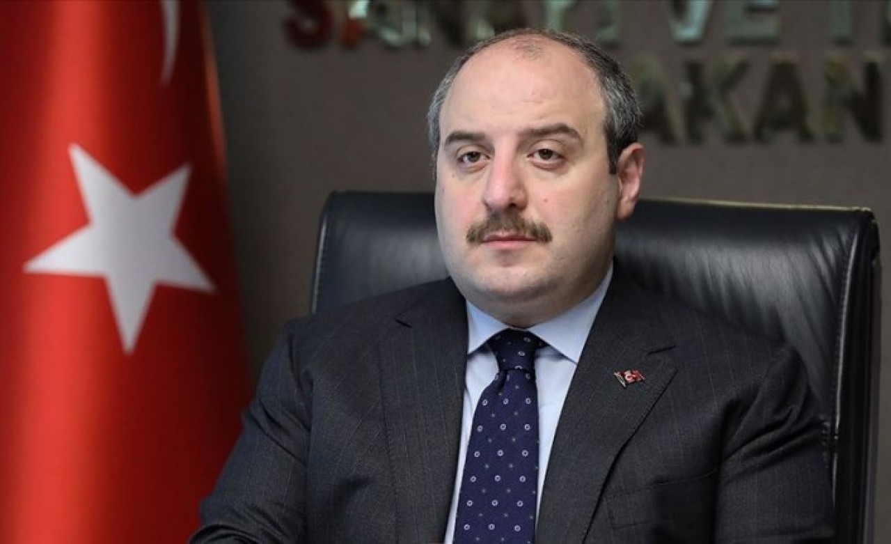 Bakan Varank,  Erol Mütercimler hakkında suç duyurusunda bulundu