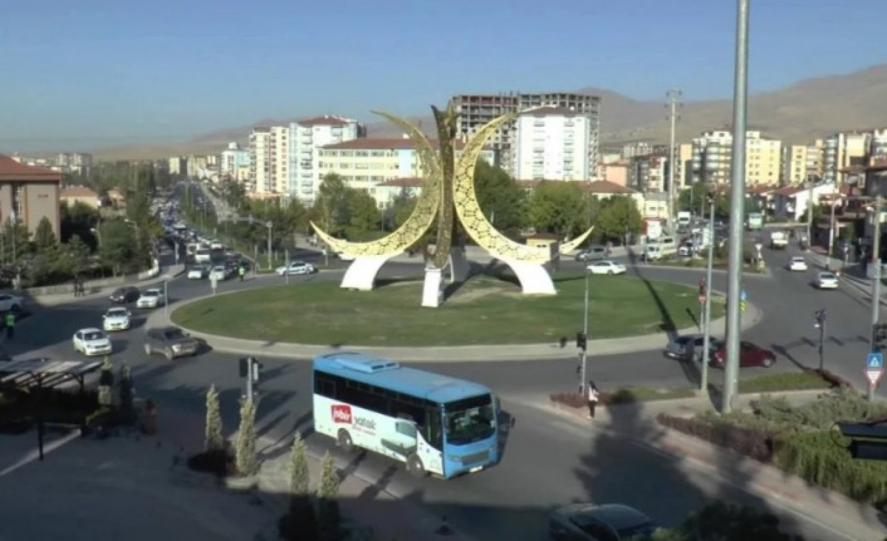 Bir ilde daha mesai saatlerine düzenleme