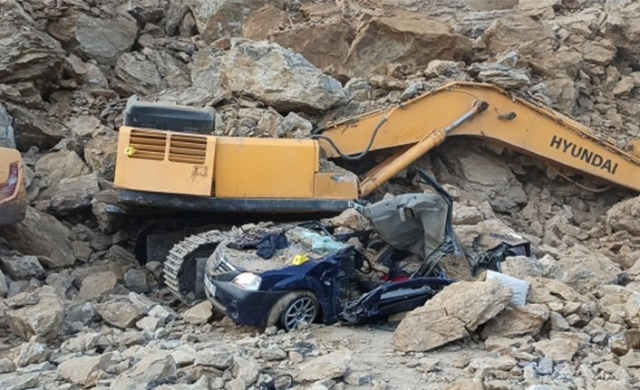 Bursa'da gece bekçisi Süleyman Sarı,  göçük altında kalarak öldü