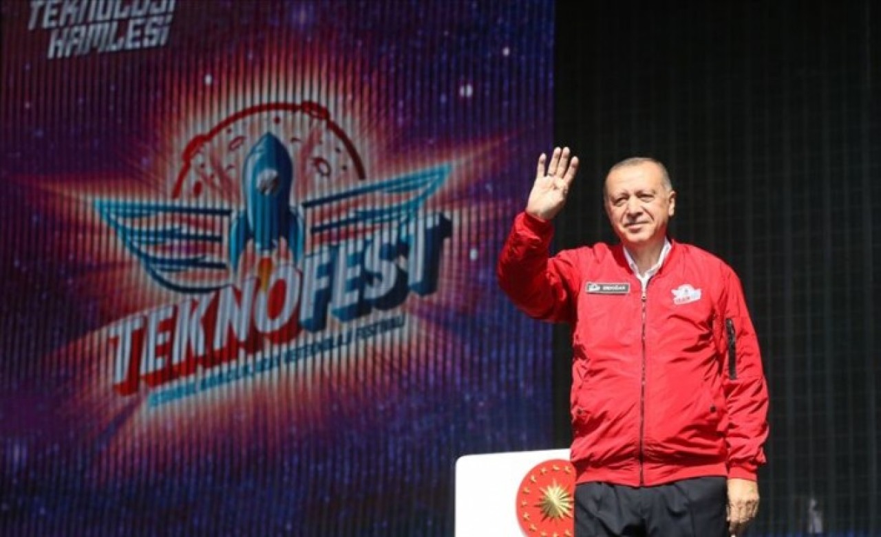 Cumhurbaşkanı Erdoğan'dan Teknofest'te gençlere çağrı