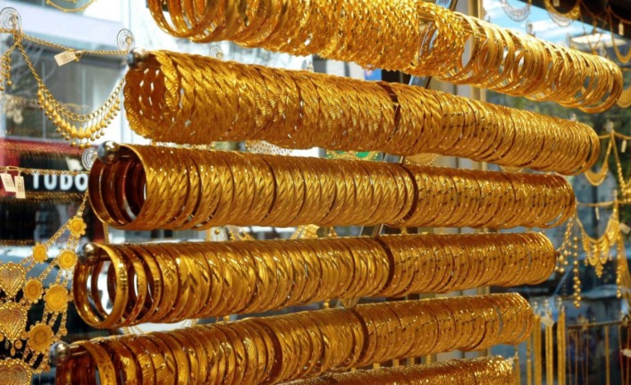 Dünyaca ünlü banka açıkladı: Altın gelecek yıl el yakacak!