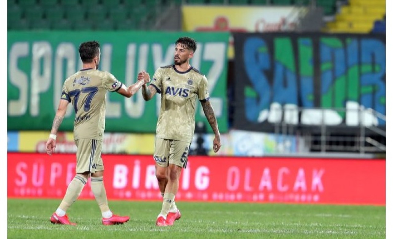 Fenerbahçe son dakikalarda güldü: 3 puanı hanesine yazdırdı