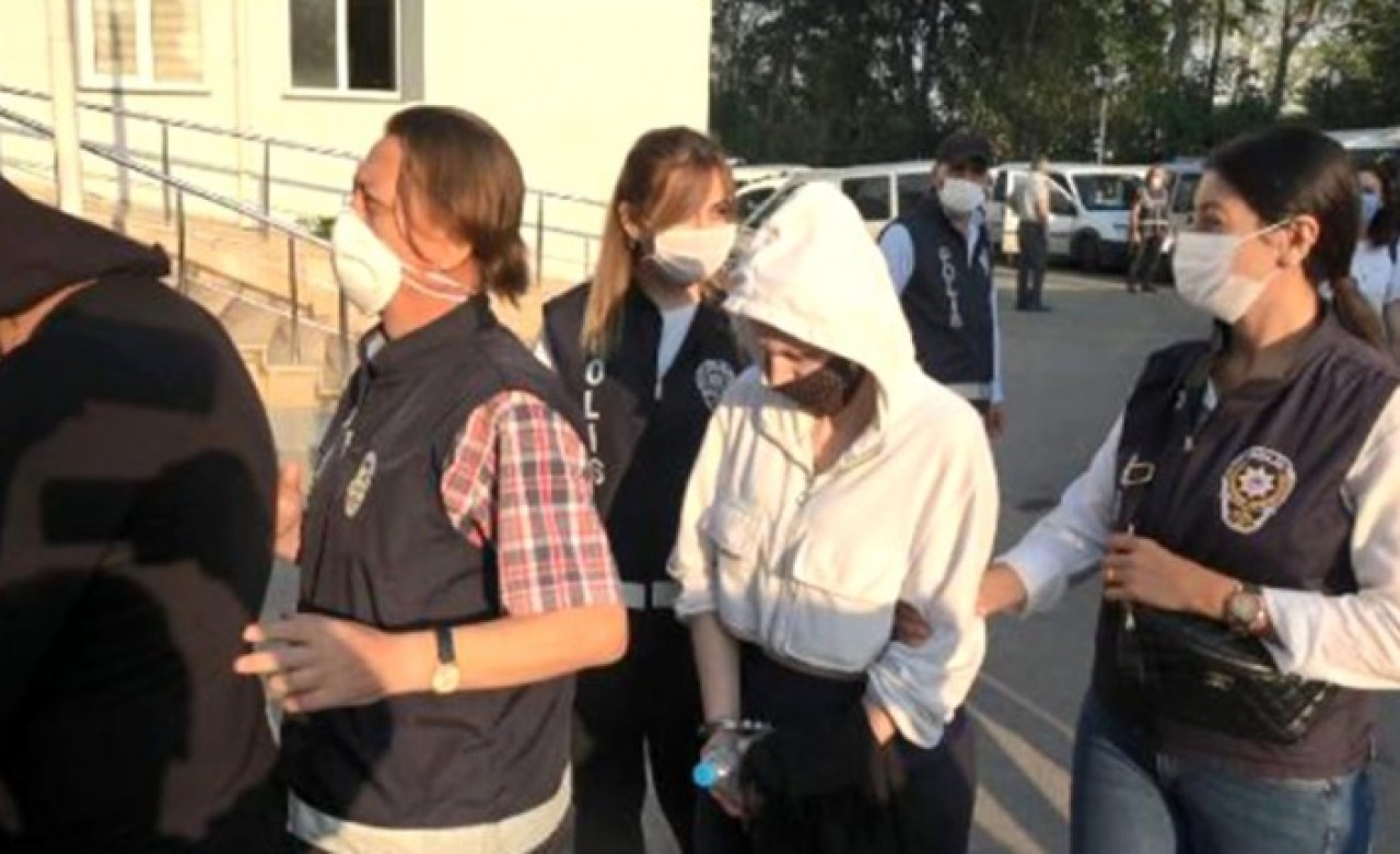 Fuhuş operasyonundan aile dramı çıktı: Taksici koca,  1 yıllık eşini randevulara kendi götürmüş!