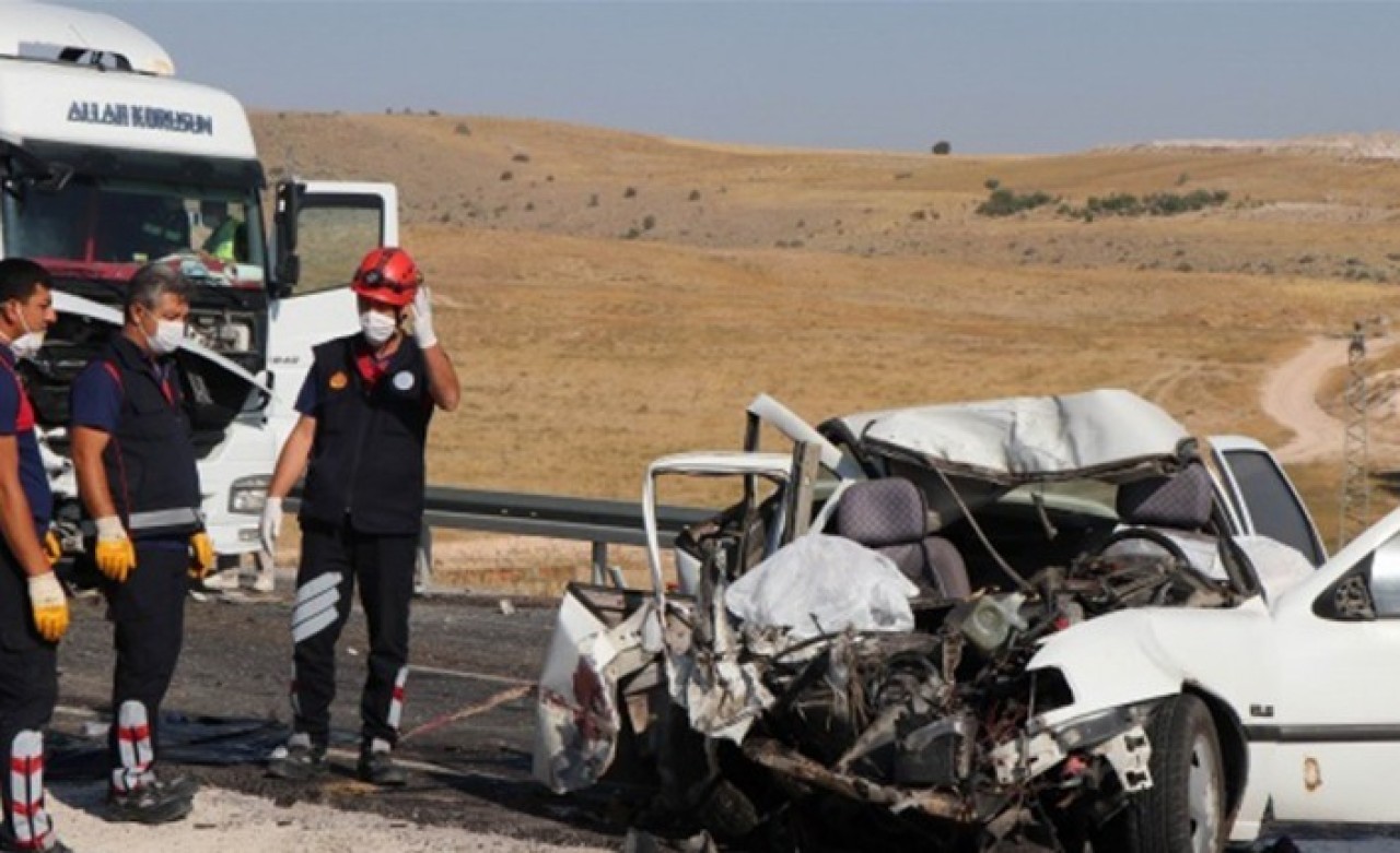 Genç adam sinir krizi geçirdi: Sadi Açıkgöz ve Besime Açıkgöz hayatını kaybetti