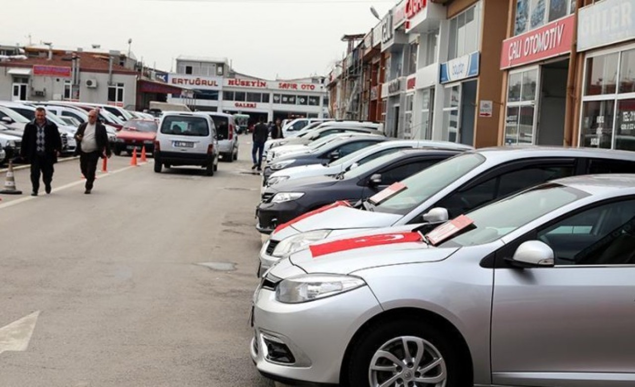 İkinci el otomobil satışında yeni dönem! Bugün resmen yürürlüğe girdi