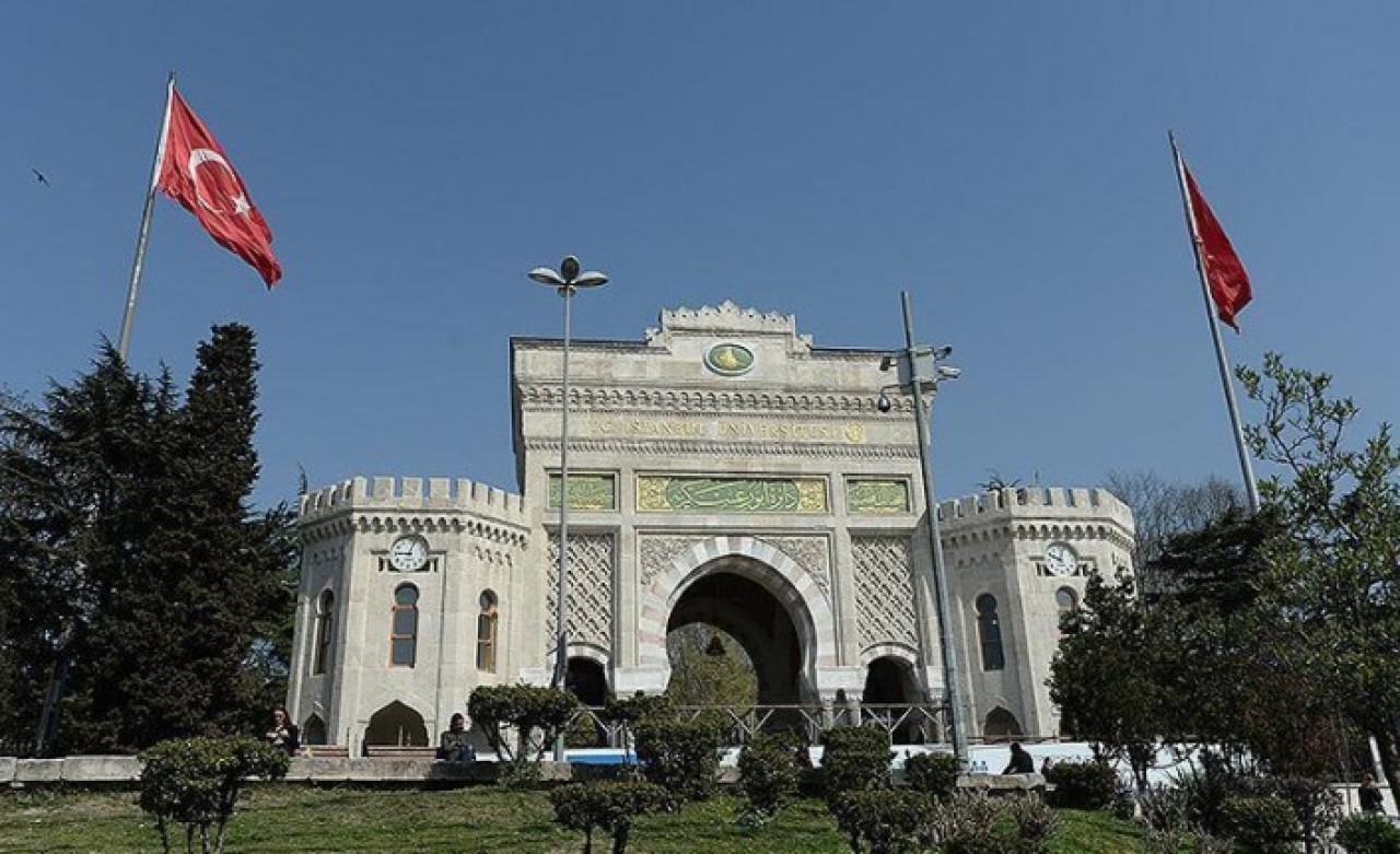 İstanbul Üniversitesi de uzaktan eğitimde karar kıldı