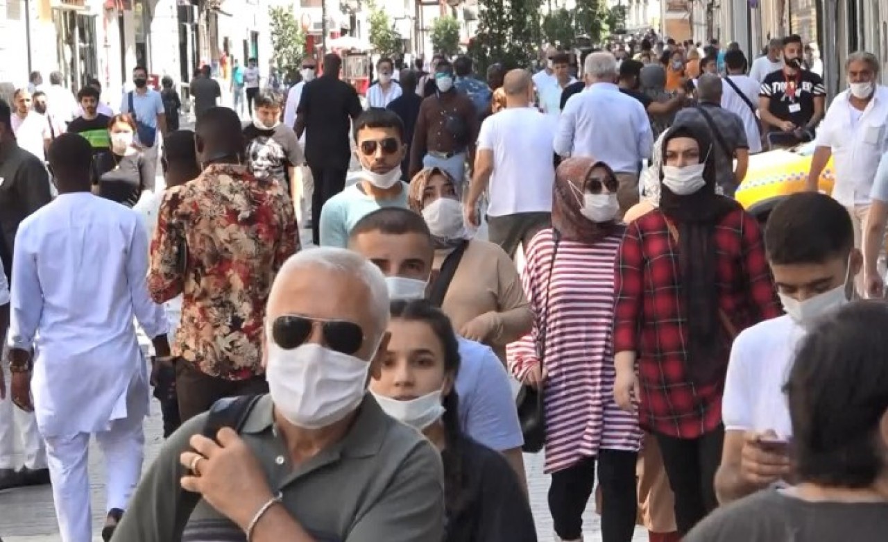 İstanbul Valisi Ali Yerlikaya: Allah rızası için dışarı çıkmayın!