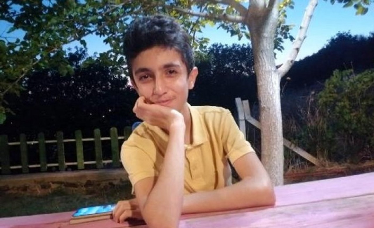 İzmir'de kahreden kaza: Köpeklerden kaçmaya çalışan Halilcan Gürgen öldü!