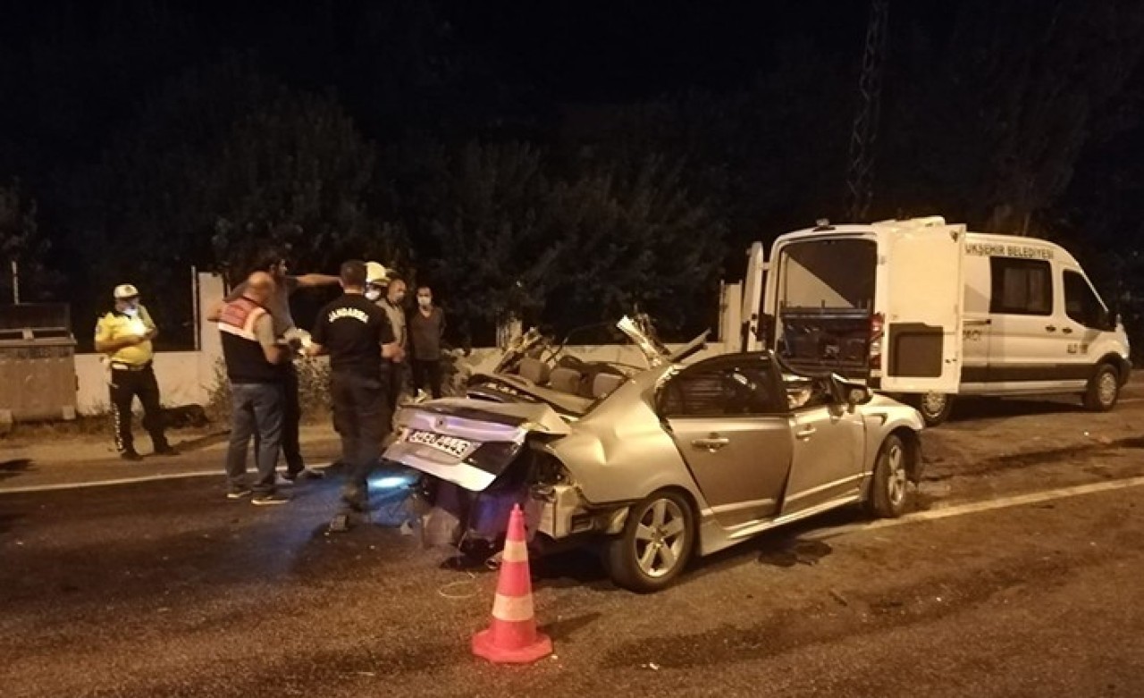 İzmir Torbalı'da feci kaza: İsmail Başak ve Mehmet Akın hayatını kaybetti