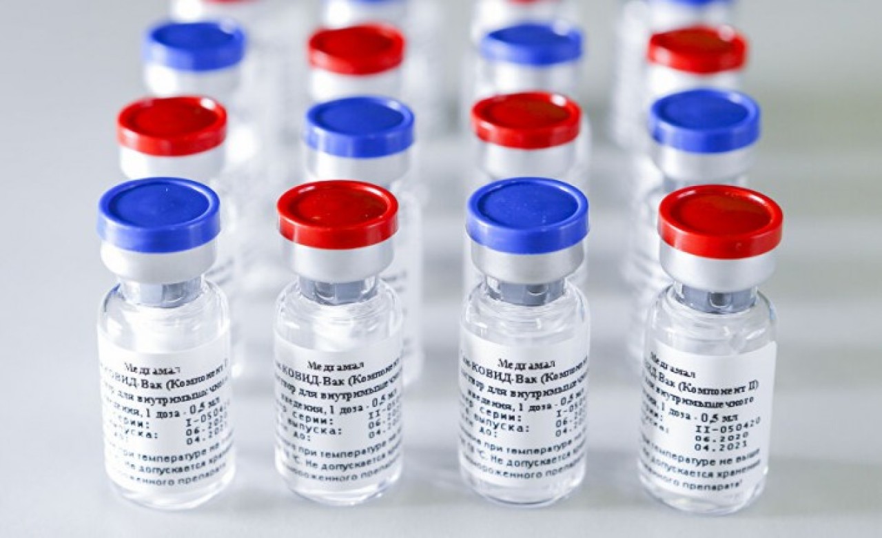 Koronavirüs aşısı Sputnik-V'nin ilk parti üretiminin dağıtımına başlandı