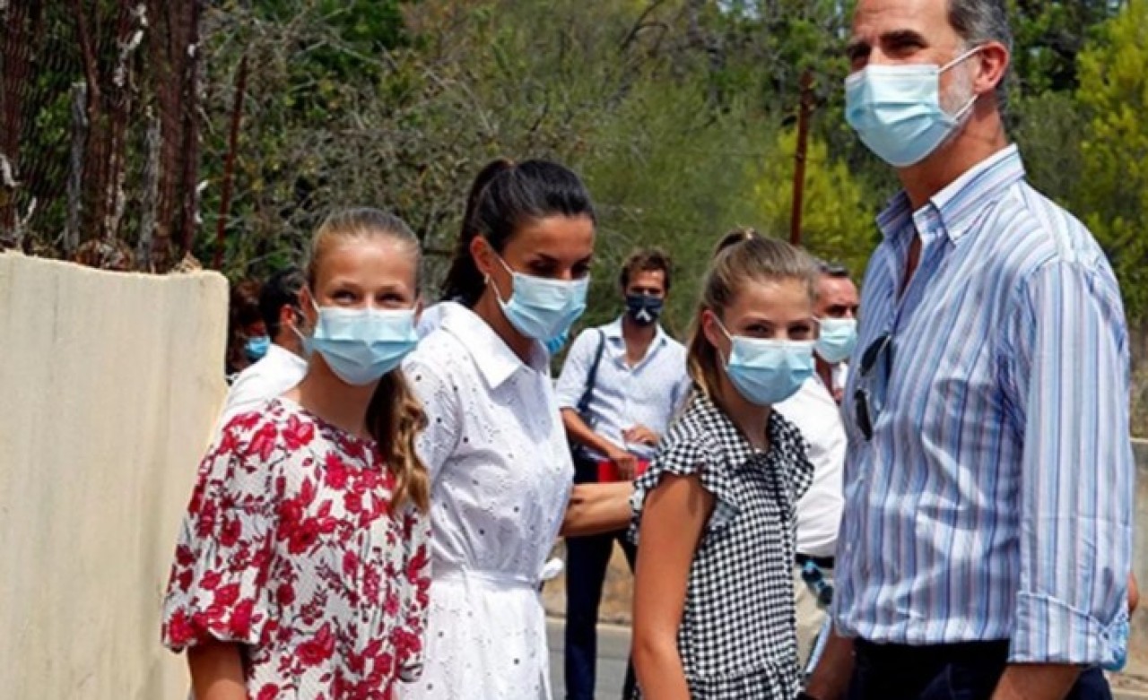 Kraliyet ailesinde panik: Kızı karantinaya alındı