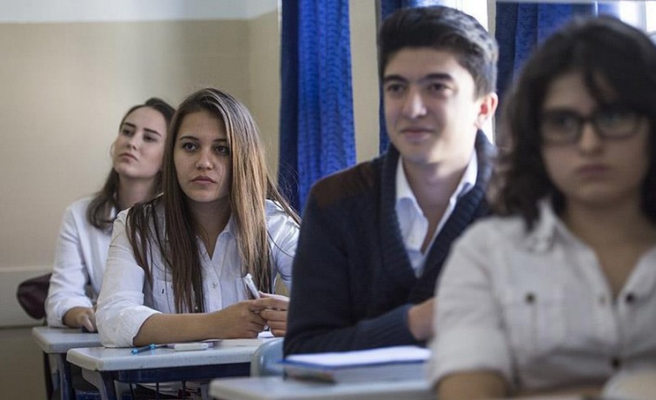 Liselerde yeni dönem! İşte tüm öğrencileri etkileyecek önemli değişiklikler