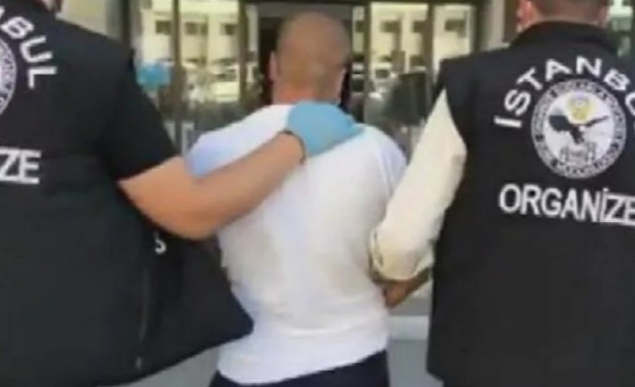 Süper ligin eski futbolcusu silah kaçakçısı çıktı