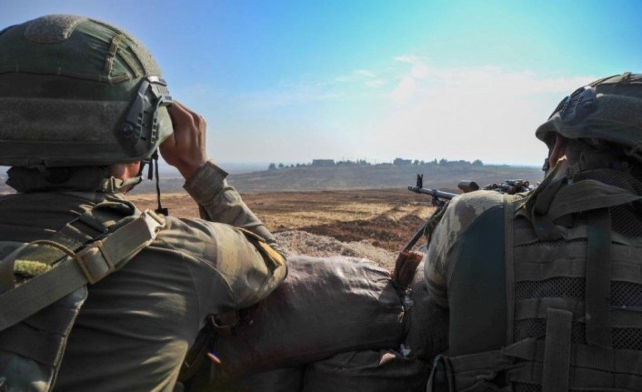 Türk komandoları,  sızma girişiminde bulunan 8 teröristi etkisiz hale getirdi