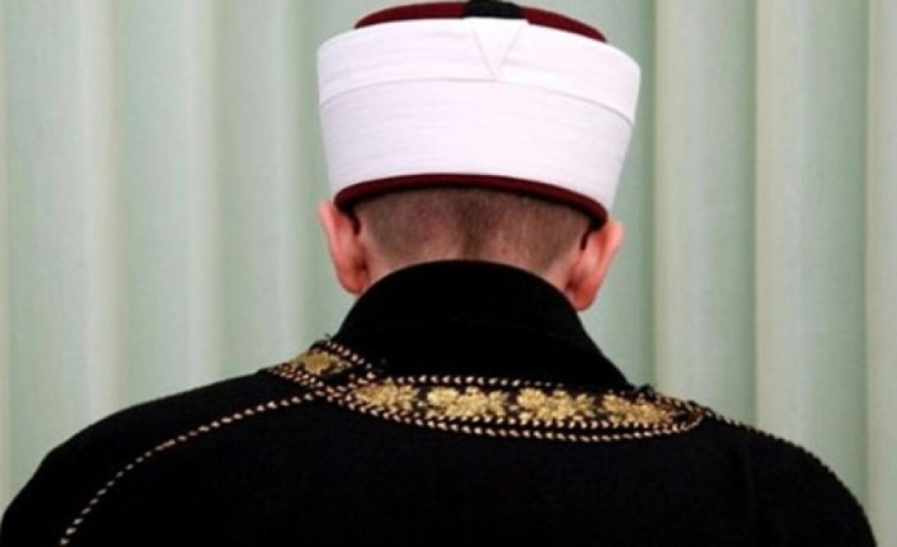 Van'da iğrenç olay: Köy imamı 9 yaşındaki çocuğa tacizden tutuklandı!