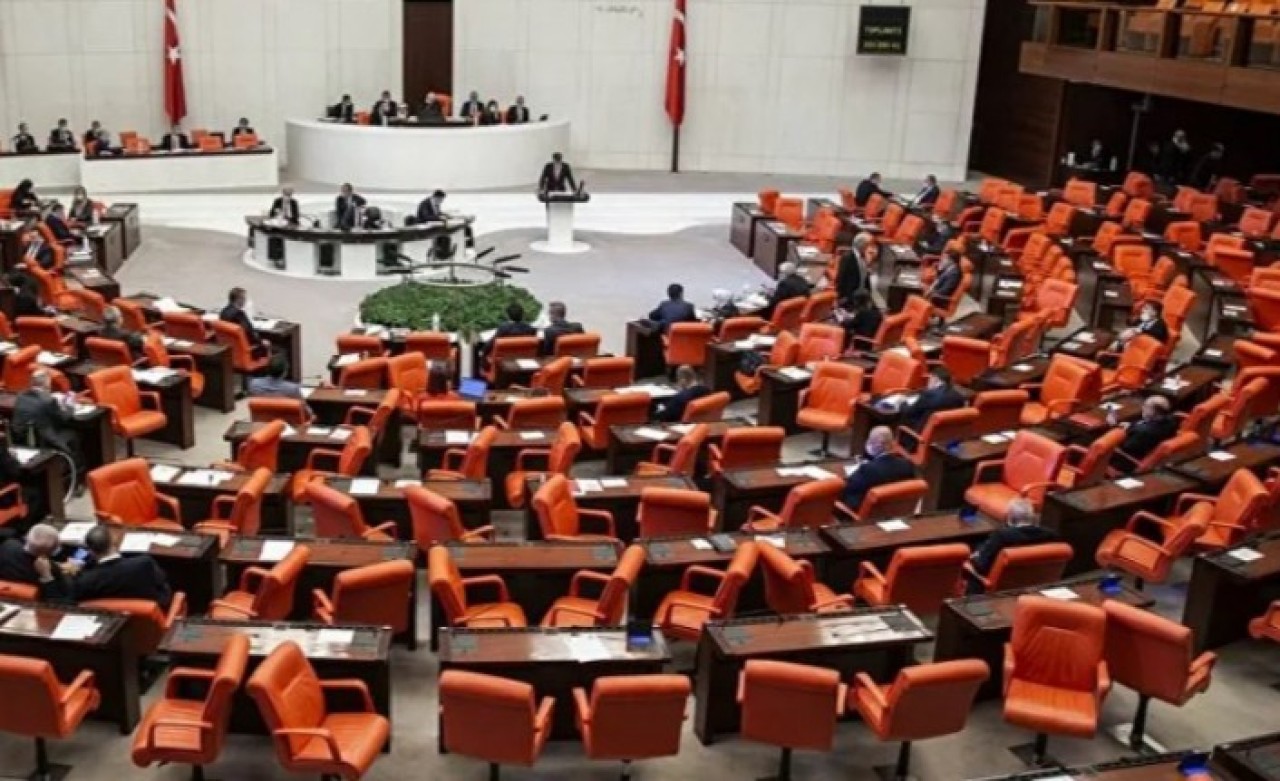 23 Nisan Onur Ödülü için 80 Cumhuriyet altını yerine heykelcik verilecek: "Manevi değeri olması gerekiyor"