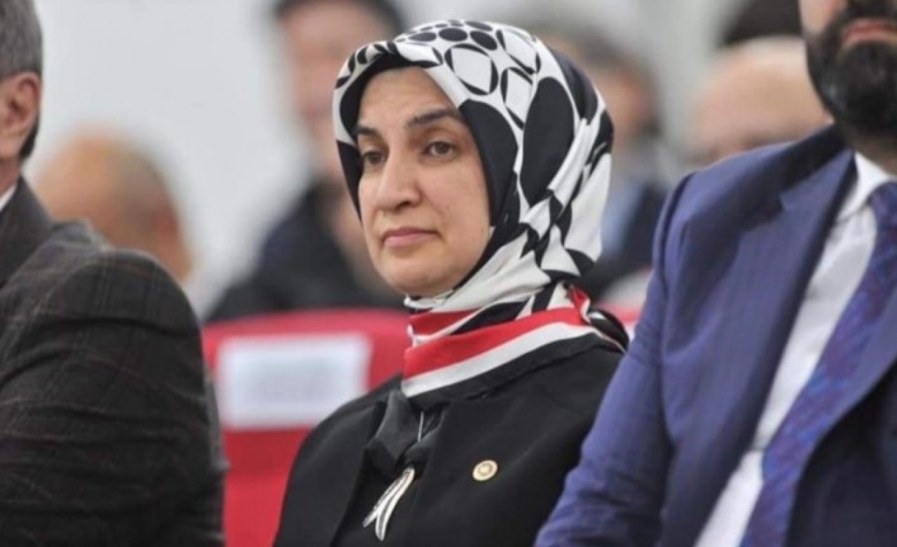 AK Partili Vildan Yılmaz Gürel koronavirüse yakalandı