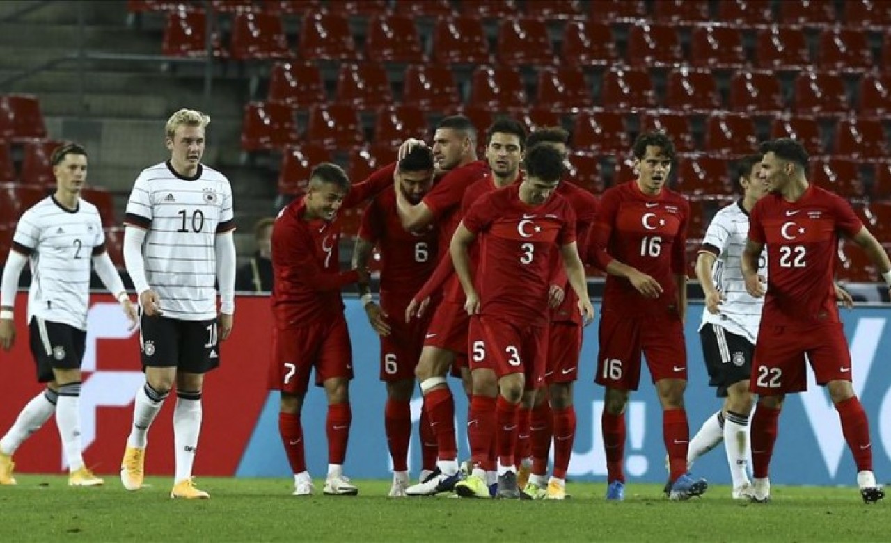 Almanya'yı elimizden kaçırdık: Milli Takım umut verdi